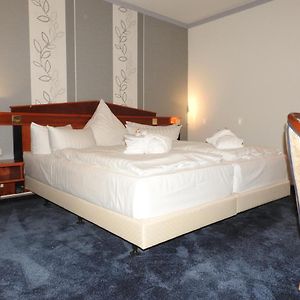 Deluxe Junior Suite